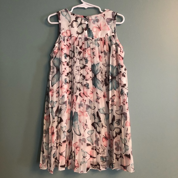 H&M Pleated Butterfly Girls Dress - Picture 6 of 7